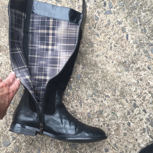 Aquatalia Tall Black Leather & Suede Buckle, Sz 8 - Picture 3 of 14